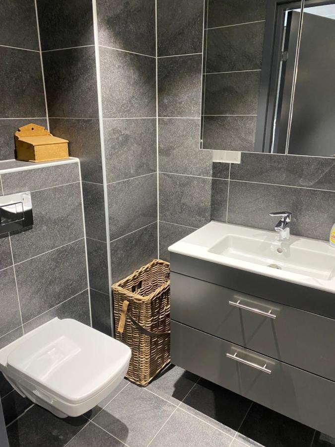 Leilighet Med Panoramautsikt Sjusjoen Innendors Parkering Exteriör bild